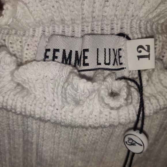 Dress - Picture 2 of 3